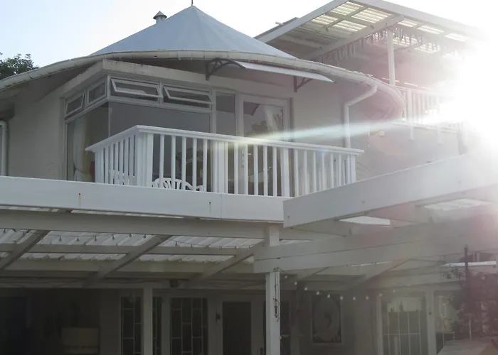 Riverview Loft Bonza Bay