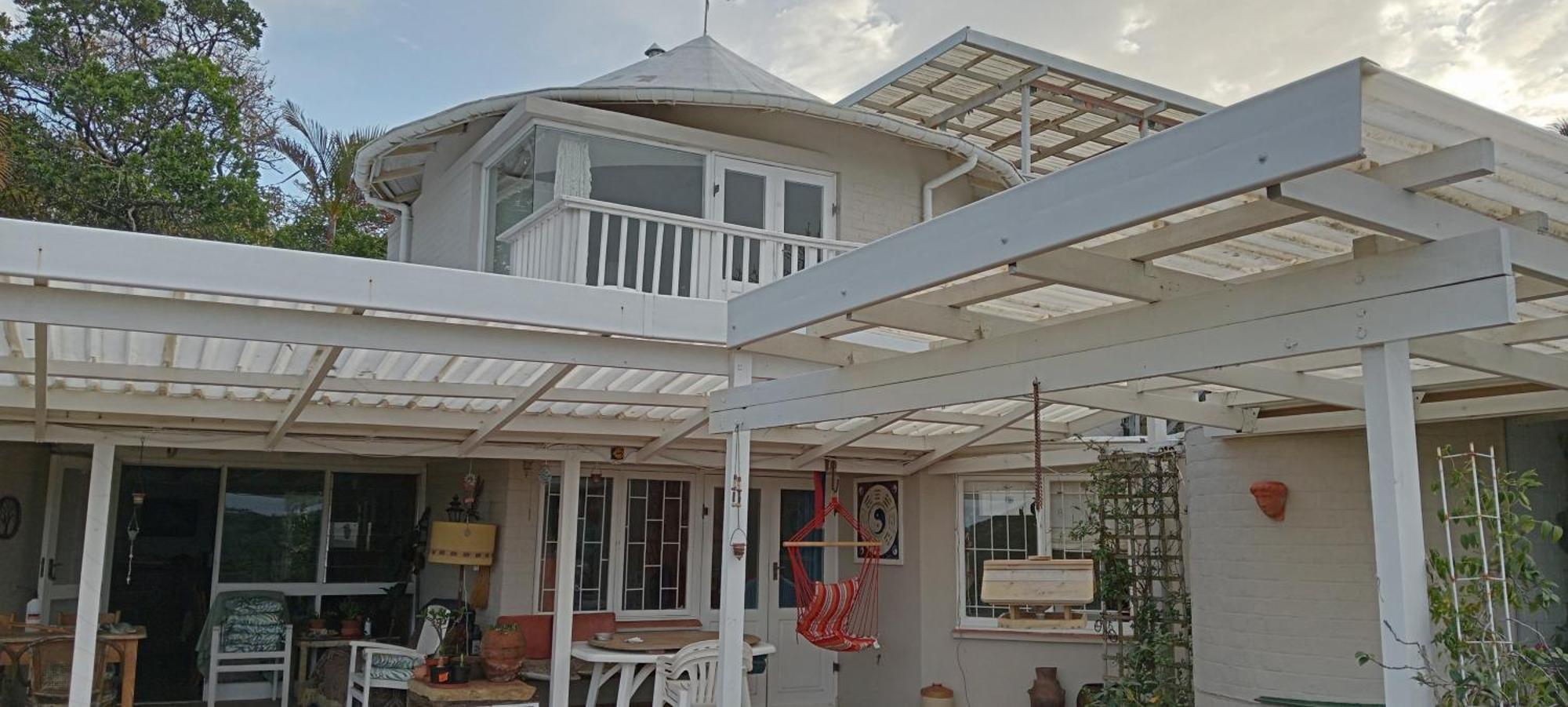 Riverview Loft Bonza Bay Homestay East London